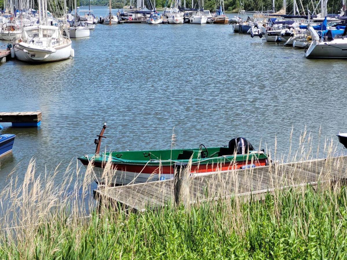 Strandkajuete Hooksiel Schillig Esterno foto